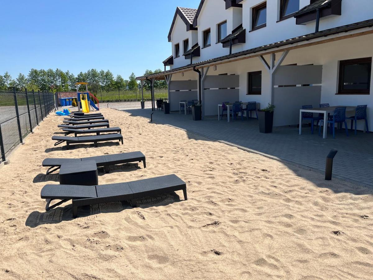 Osrodek Seven Villa Sarbinowo Ngoại thất bức ảnh
