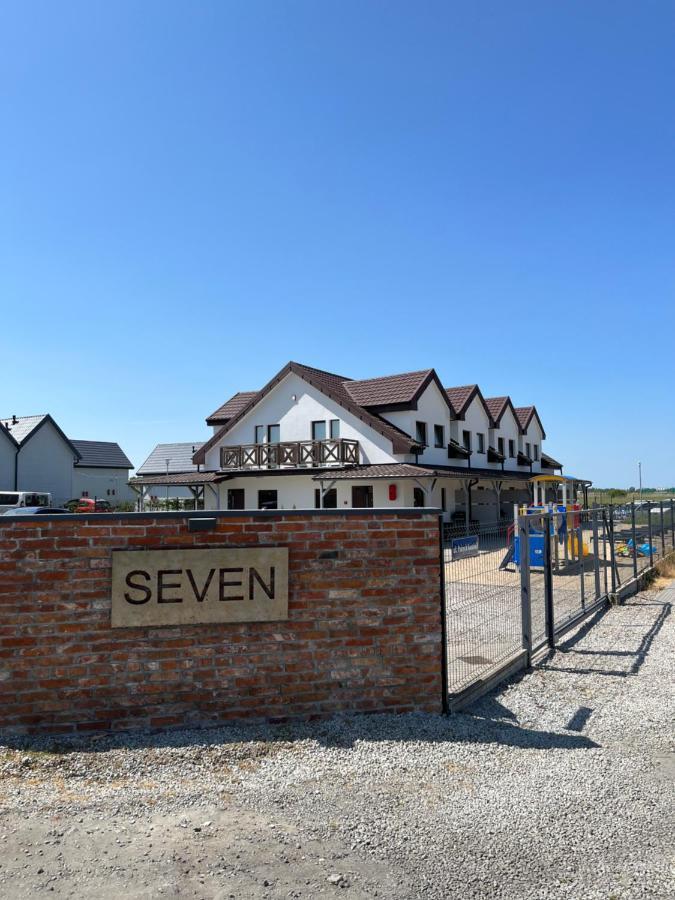 Osrodek Seven Villa Sarbinowo Ngoại thất bức ảnh